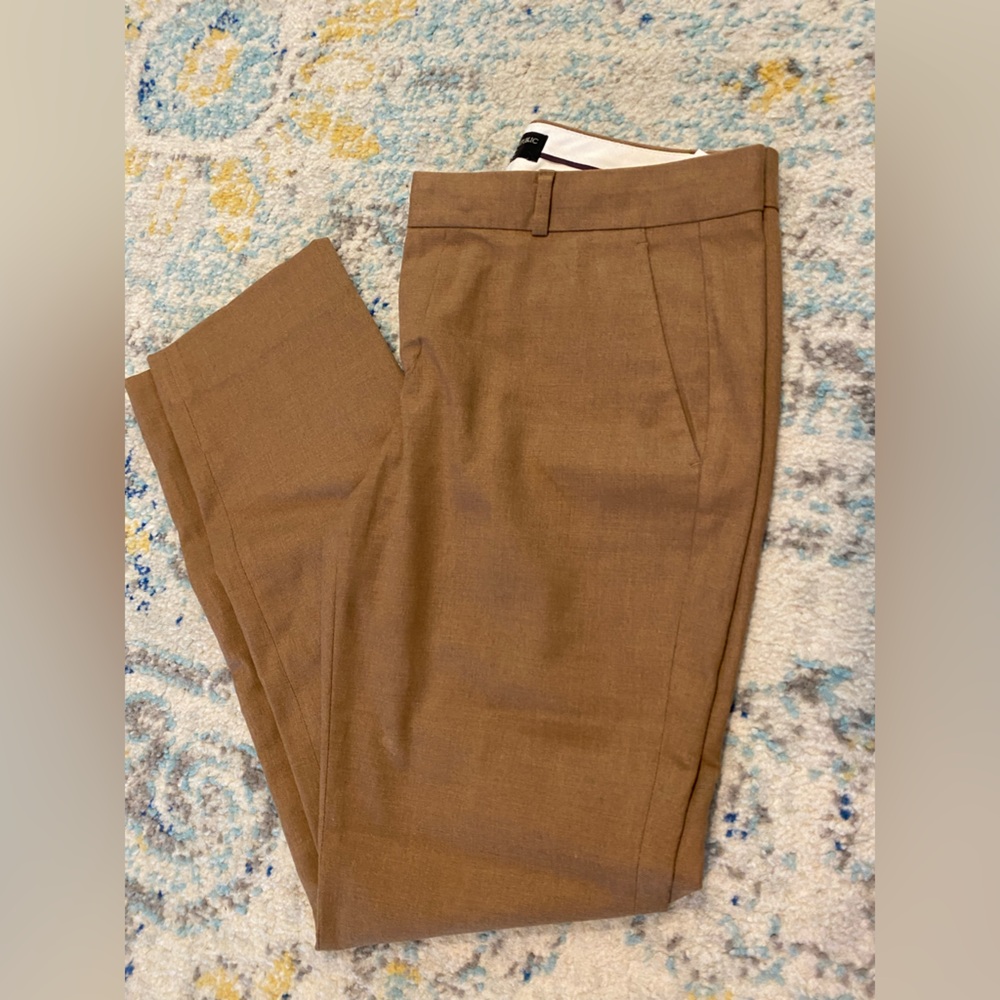 Camel Cropped Dress Pants size 4